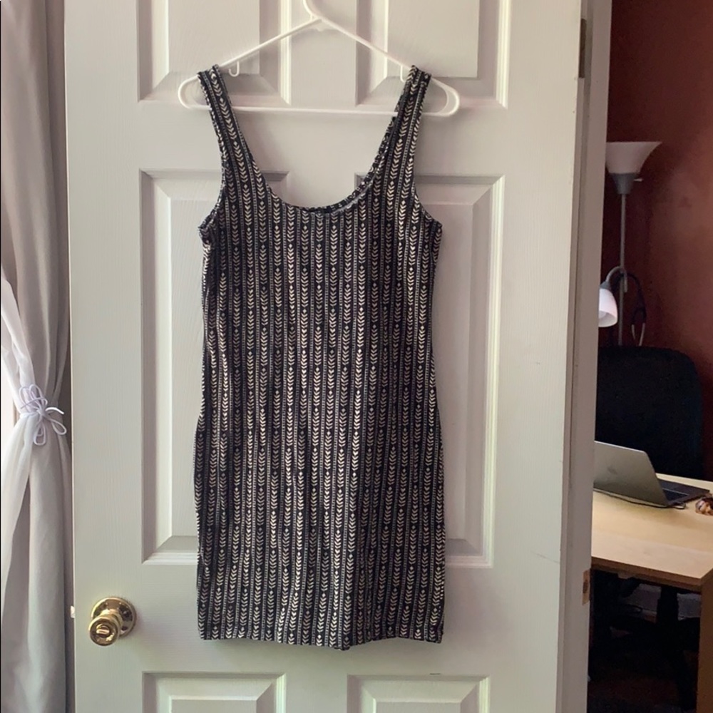 Forever 21 Black and Tan Patterned Dress